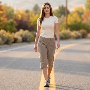 Duluth Trading Co Womens Tan Capri Pants Size 16 Cotton Spandex Outdoor Hiking